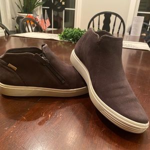 Ecco booties